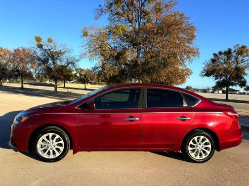 2018 Nissan Sentra SV