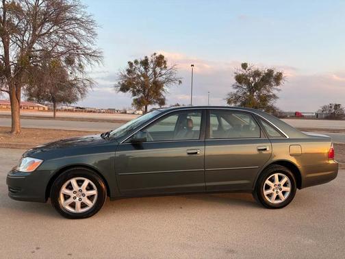2004 Toyota Avalon XLS
