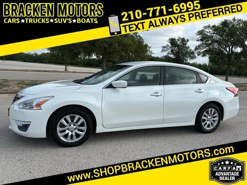 Pearl White 2013 Nissan Altima 2.5 S
