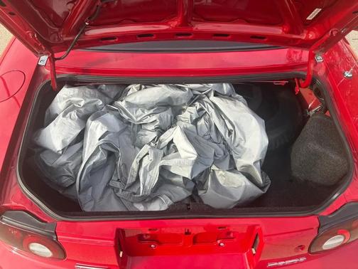 Red 1996 Mazda MX-5 Miata 2dr Convertible Base