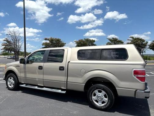 2010 Ford F-150 XLT SuperCrew