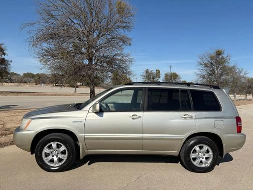 2003 Toyota Highlander Base