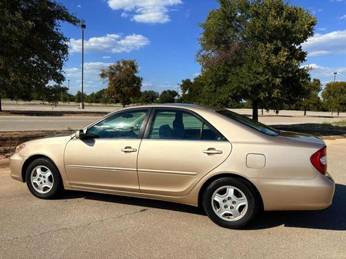 2002 Toyota Camry XLE V6