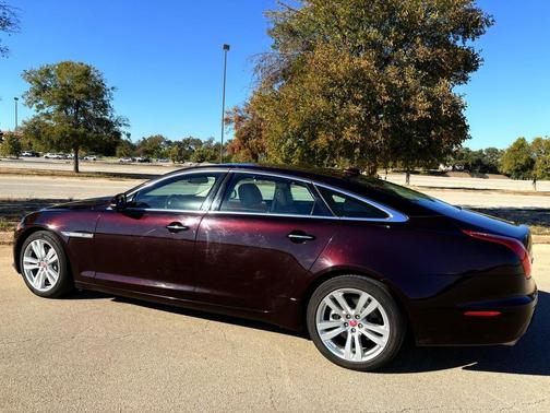 2014 Jaguar XJ XJL Portfolio