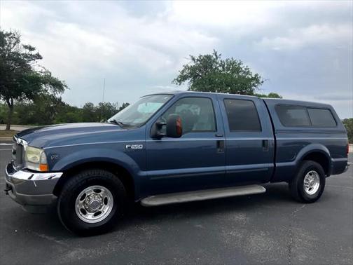 2004 Ford F-250 XLT Crew Cab