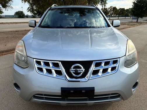 2011 Nissan Rogue SV