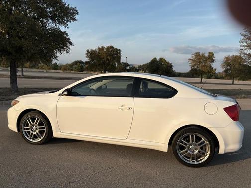 2006 Scion tC Base
