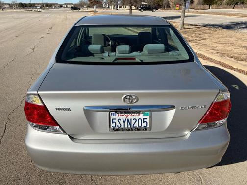 2006 Toyota Camry LE