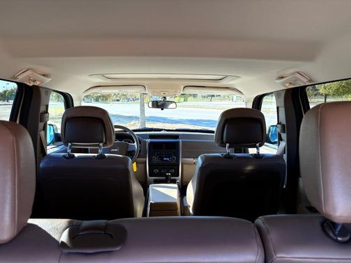 2010 Jeep Liberty Sport