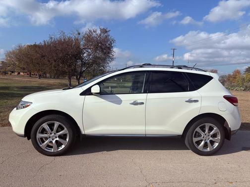 2012 Nissan Murano LE