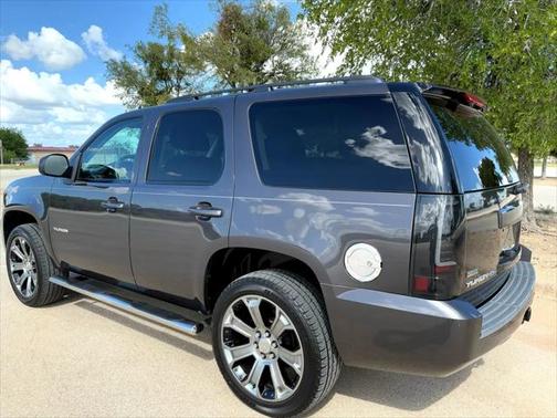 2011 GMC Yukon SLE