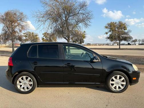 2006 Volkswagen Rabbit Base