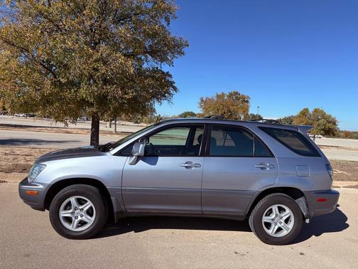 2001 Lexus RX 300 Base
