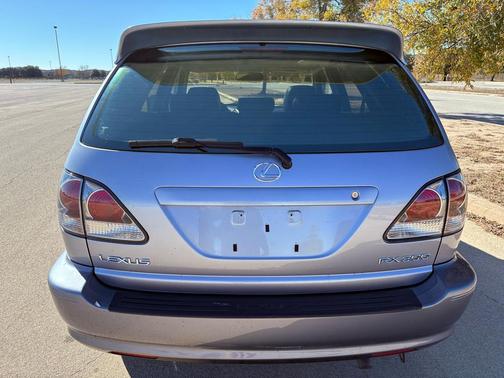 2001 Lexus RX 300 Base