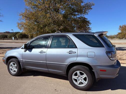 2001 Lexus RX 300 Base