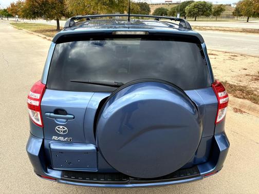 2012 Toyota RAV4 Base