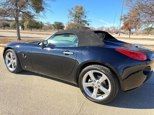 2006 Pontiac Solstice 2dr Convertible