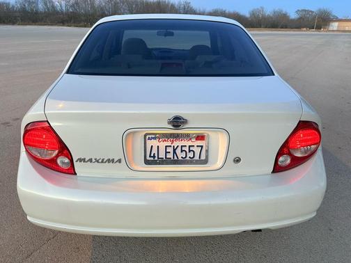 2000 Nissan Maxima GXE