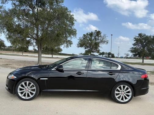 Black 2014 Jaguar XF SC