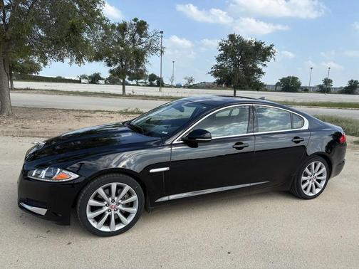 Black 2014 Jaguar XF SC
