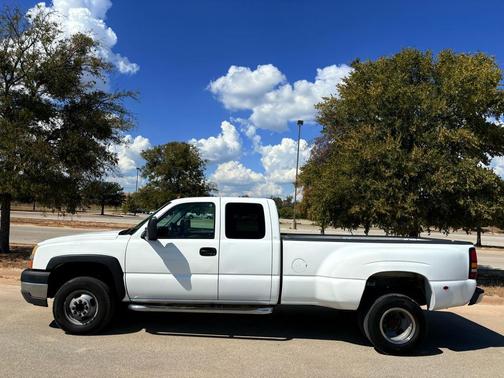 2003 Chevrolet Silverado 3500 LT Extended Cab
