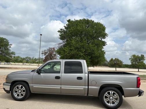 Charcoal 2006 Chevrolet Silverado 1500 LS Crew Cab