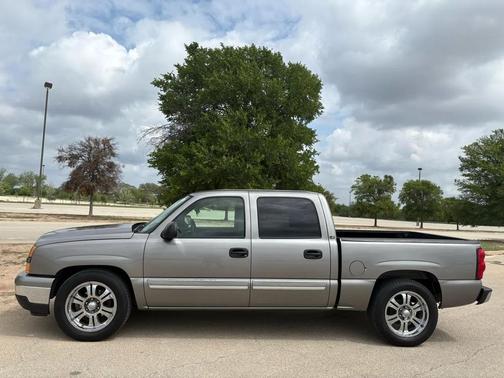 Charcoal 2006 Chevrolet Silverado 1500 LS Crew Cab