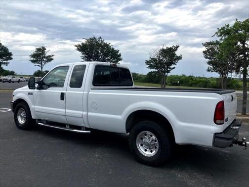 2001 Ford F-350 XLT SuperCab