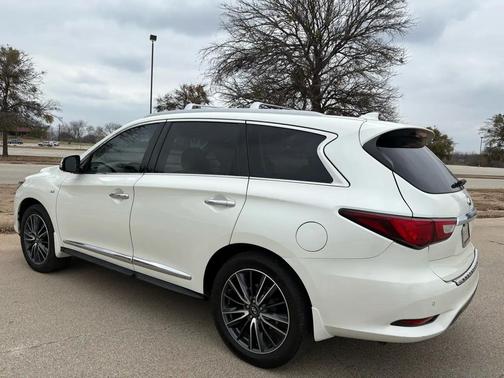 2017 INFINITI QX60 Base