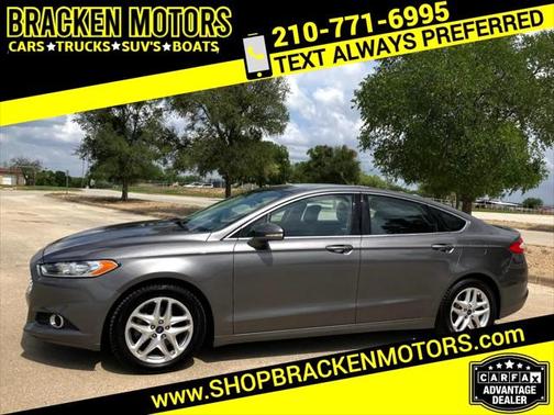 2013 Ford Fusion SE