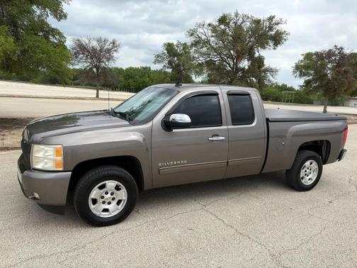 Brown 2011 Chevrolet Silverado 1500 LT