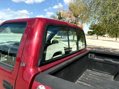 1995 Chevrolet S-10 Base