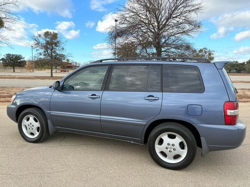 2004 Toyota Highlander Limited