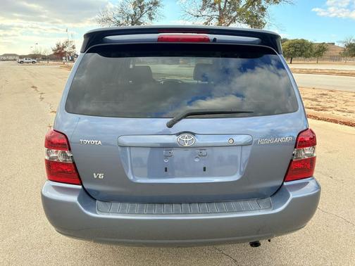 2004 Toyota Highlander Limited