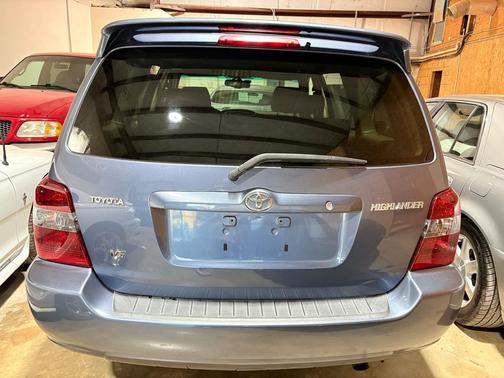 2004 Toyota Highlander Limited
