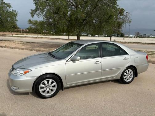 Lunar Mist 2003 Toyota Camry XLE