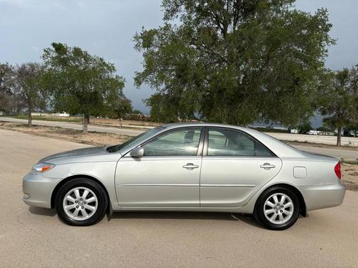 Lunar Mist 2003 Toyota Camry XLE