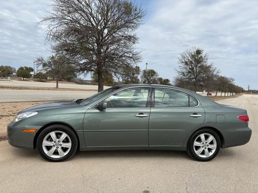 2005 Lexus ES 330 Base