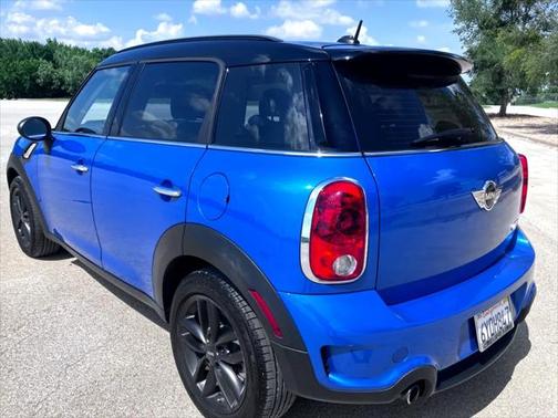 2012 MINI Cooper S Countryman Base