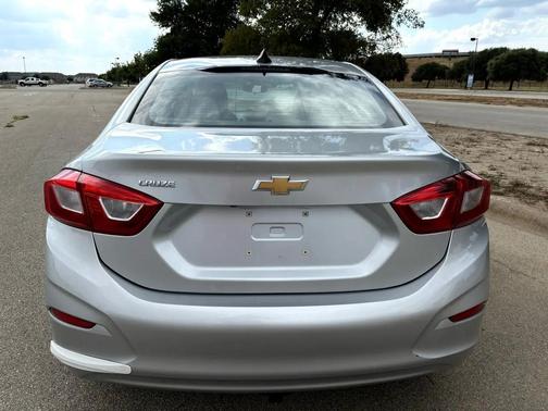 2017 Chevrolet Cruze LS
