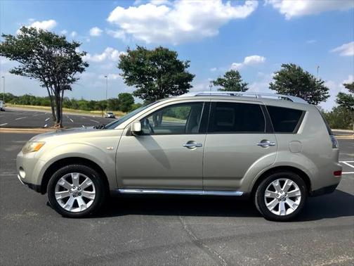 2009 Mitsubishi Outlander SE