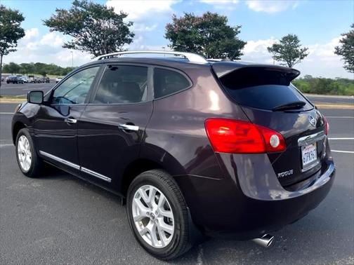 2011 Nissan Rogue SV