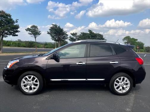 2011 Nissan Rogue SV