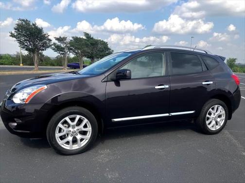 2011 Nissan Rogue SV