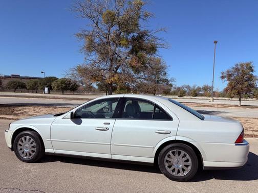 2004 Lincoln LS Luxury