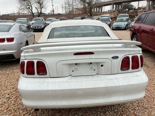 1998 Ford Mustang Base