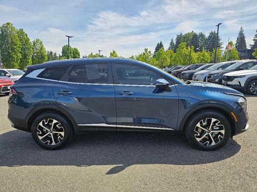 Blue 2023 Kia Sportage Hybrid EX
