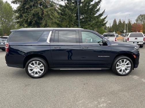 Photo 4 of 42 of 2021 Chevrolet Suburban High Country