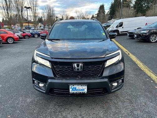 Photo 2 of 40 of 2021 Honda Passport Elite