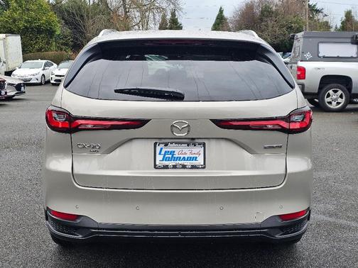 Platinum Quartz Metallic 2026 Mazda CX-90 Preferred